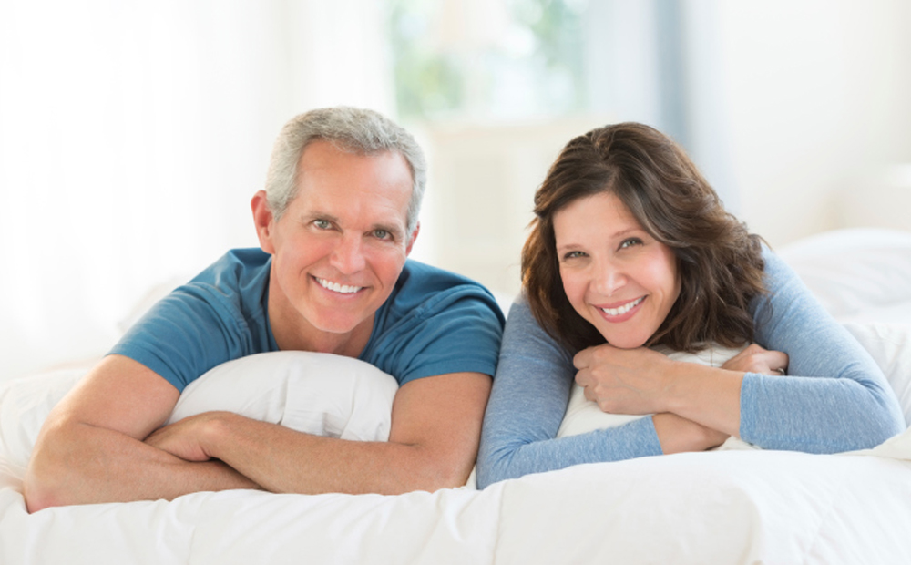 Ouder stel in bed