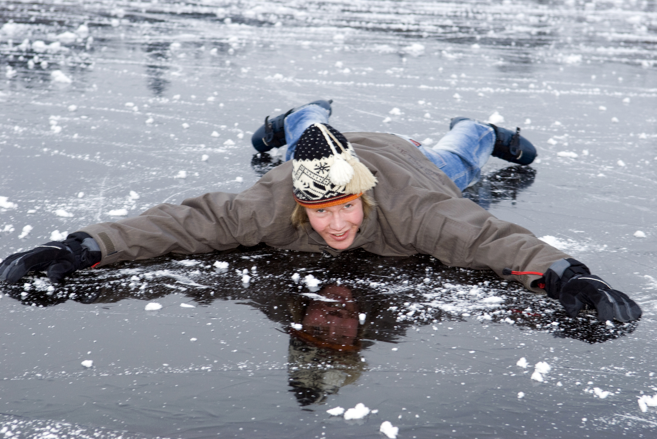 Vallen bij het schaatsen