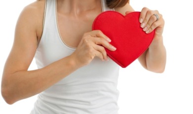 vrouw_rood_hart_507x338
