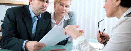3470997-Vijf-slimme-strategien-om-te-besparen-op-v_460x180