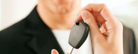 3471595-Autoverzekering-twee-autos-onder-een-naam_460x180