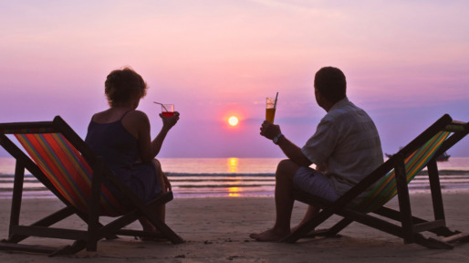 mature-with-cocktail_0