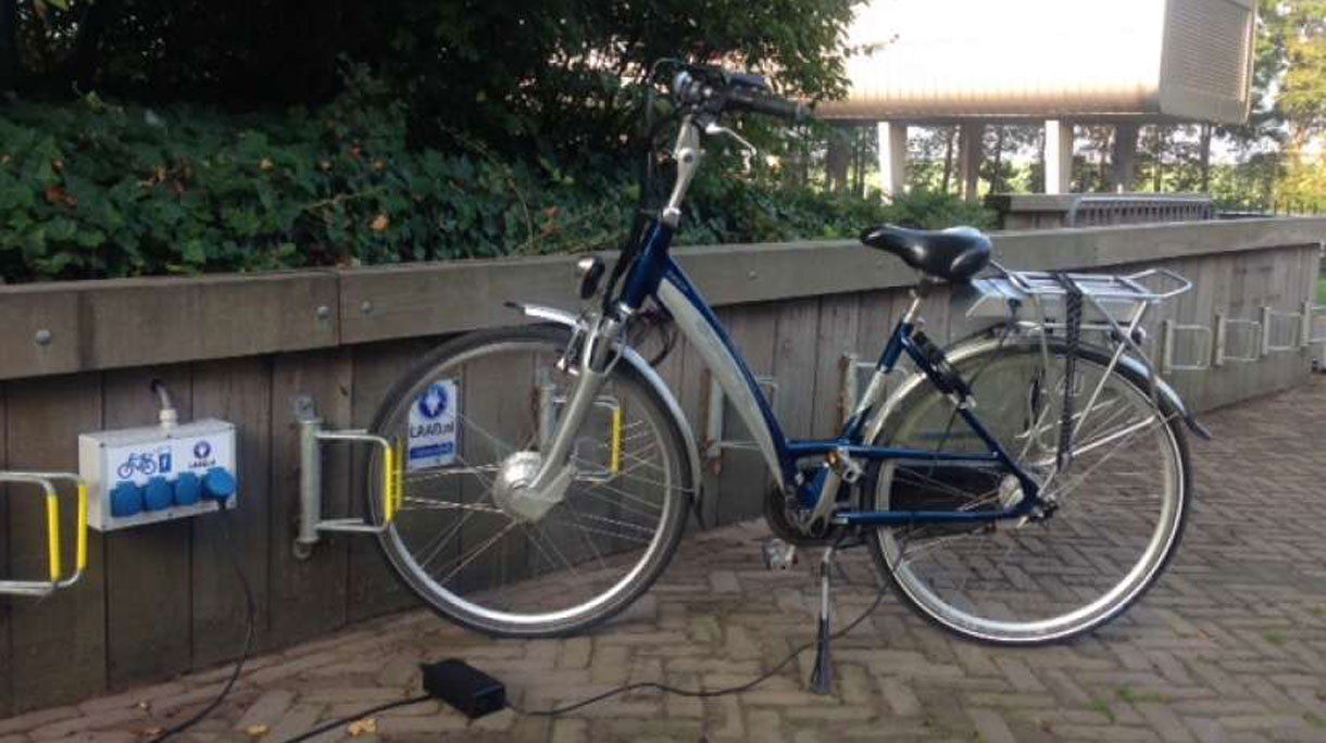 1444815560_tips-ebike
