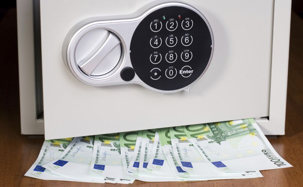 geld-sparen-bank-euro