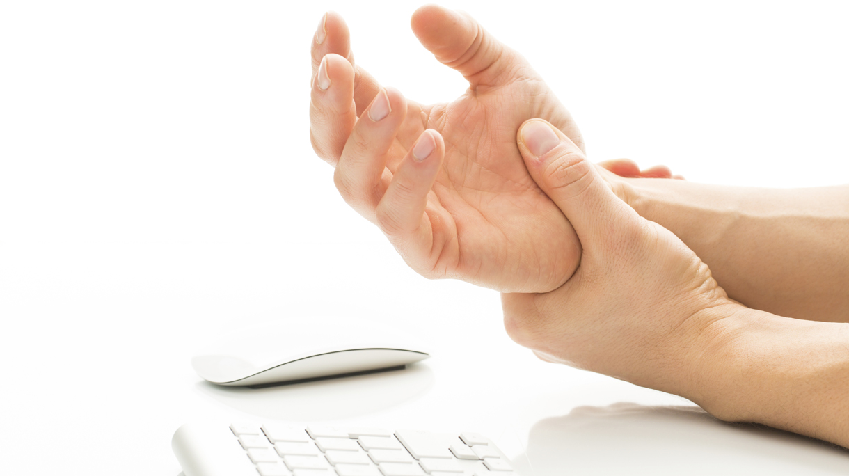 Working too much – suffering from a Carpal tunnel syndrome – you