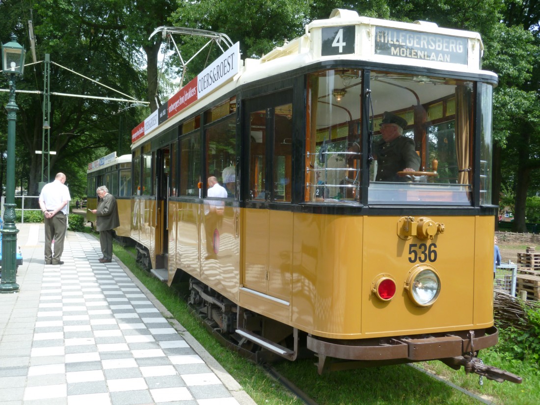 oude_trein_vroeger_openluchtmuseum_arnhem