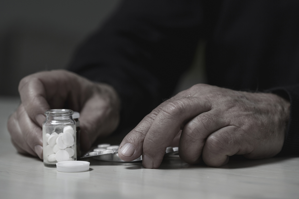 Man going to overdose drugs