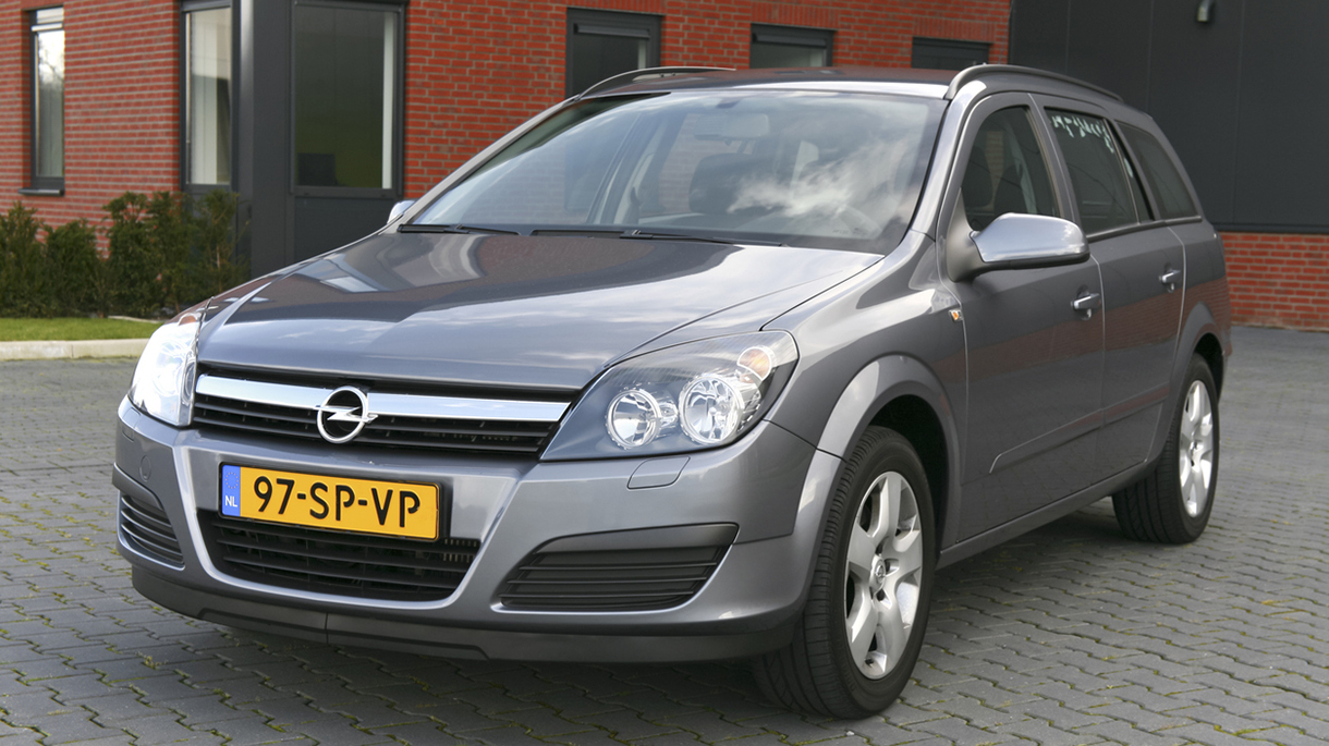 Dutch Opel Astra station wagon from 2006