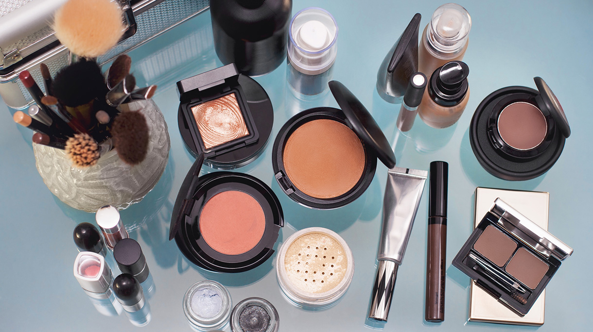 Set of decorative cosmetic.