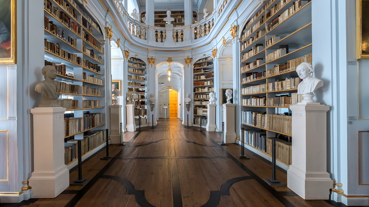 Weimar   Platz der Demokratie 1   Herzogin-Anna-Amalia-Bibliothek