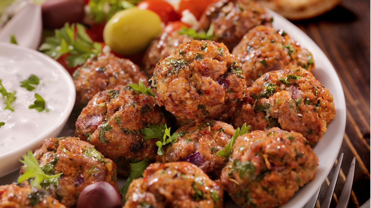 lamb-greek-meatball-platter-picture-id638662402