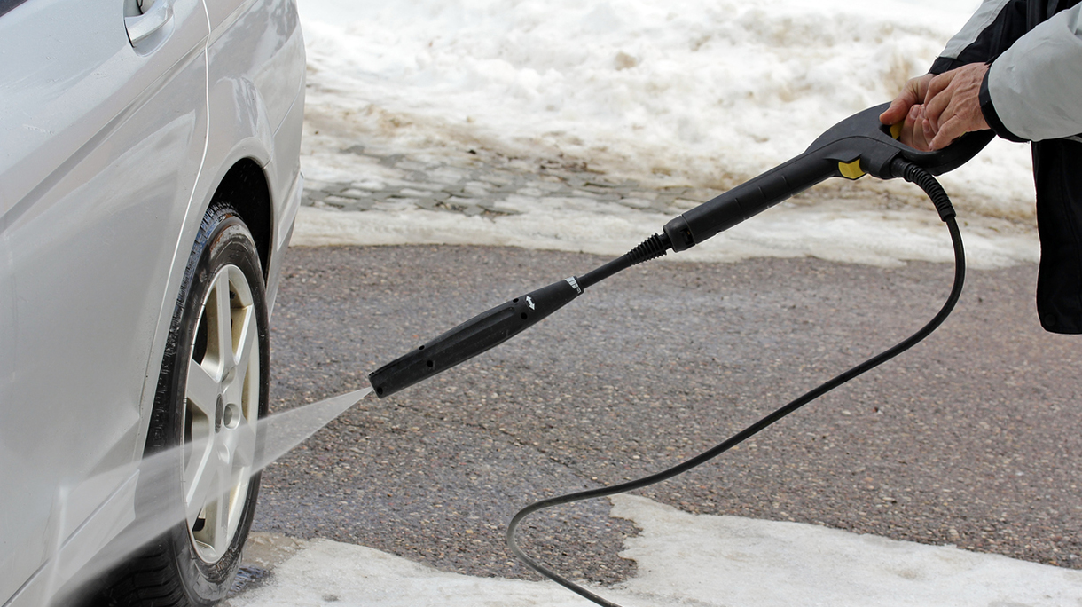 Car wash in winter