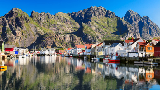 Henningsvaer, picturesque Norwegian fishing village in Lofoten islands