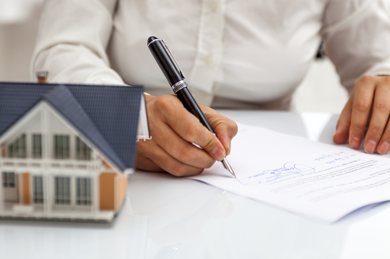 Purchase agreement for hours with model home