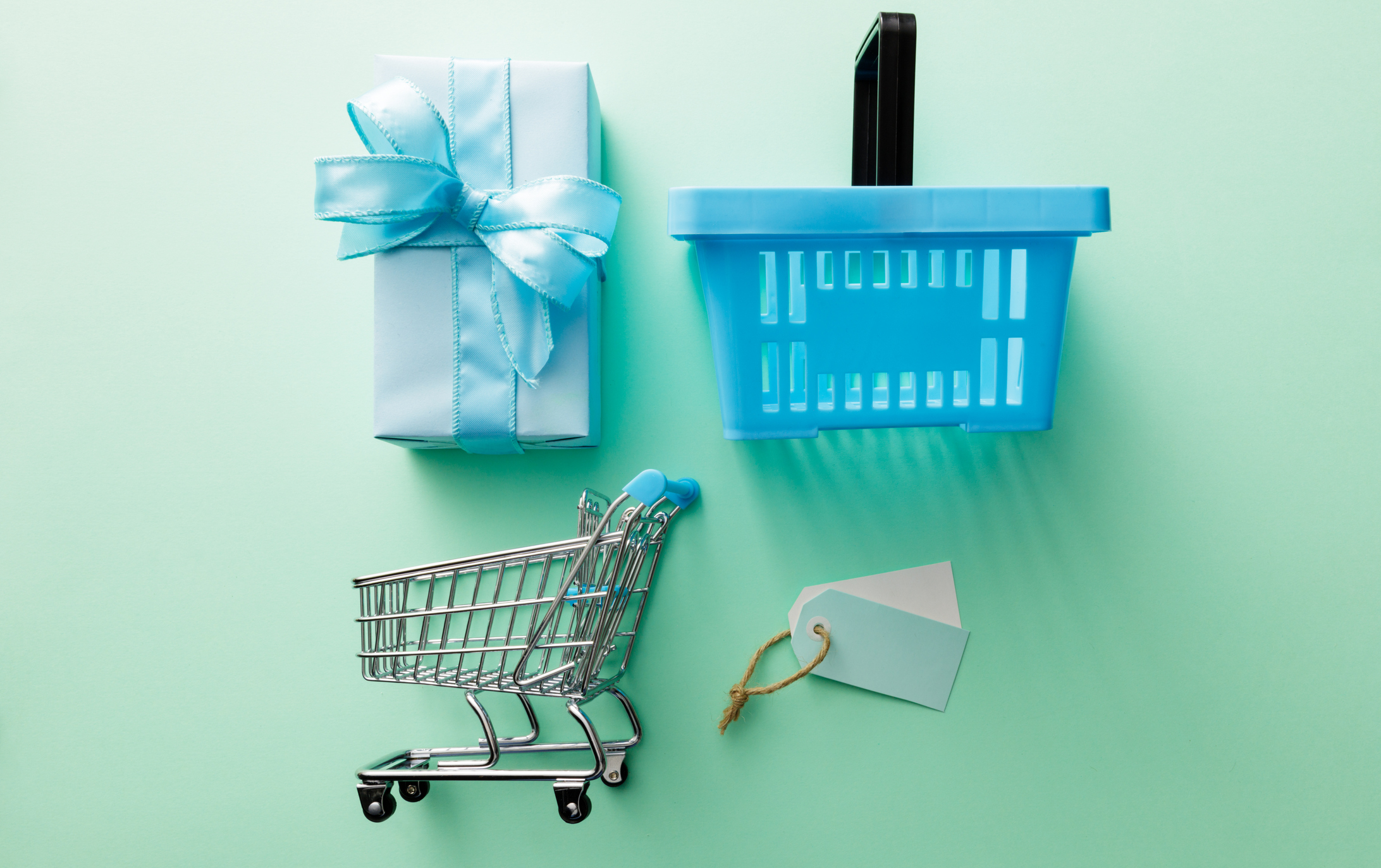 Shopping: Gift, Shopping Cart, Shopping Basket and Labels Still Life