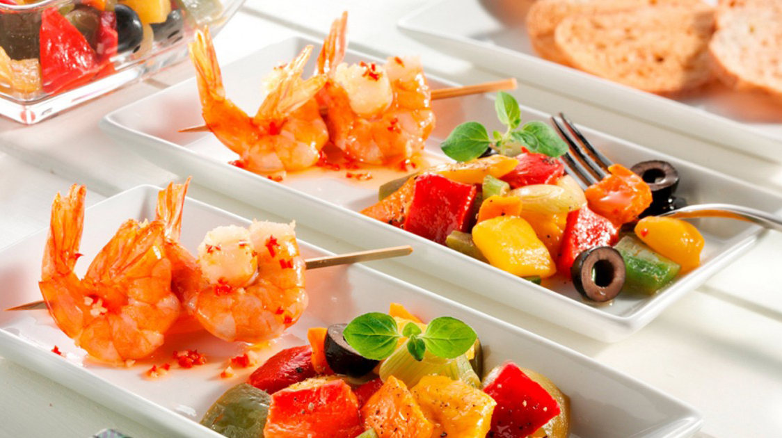r023-warme-salade-met-garnalen-web-1500×630-1