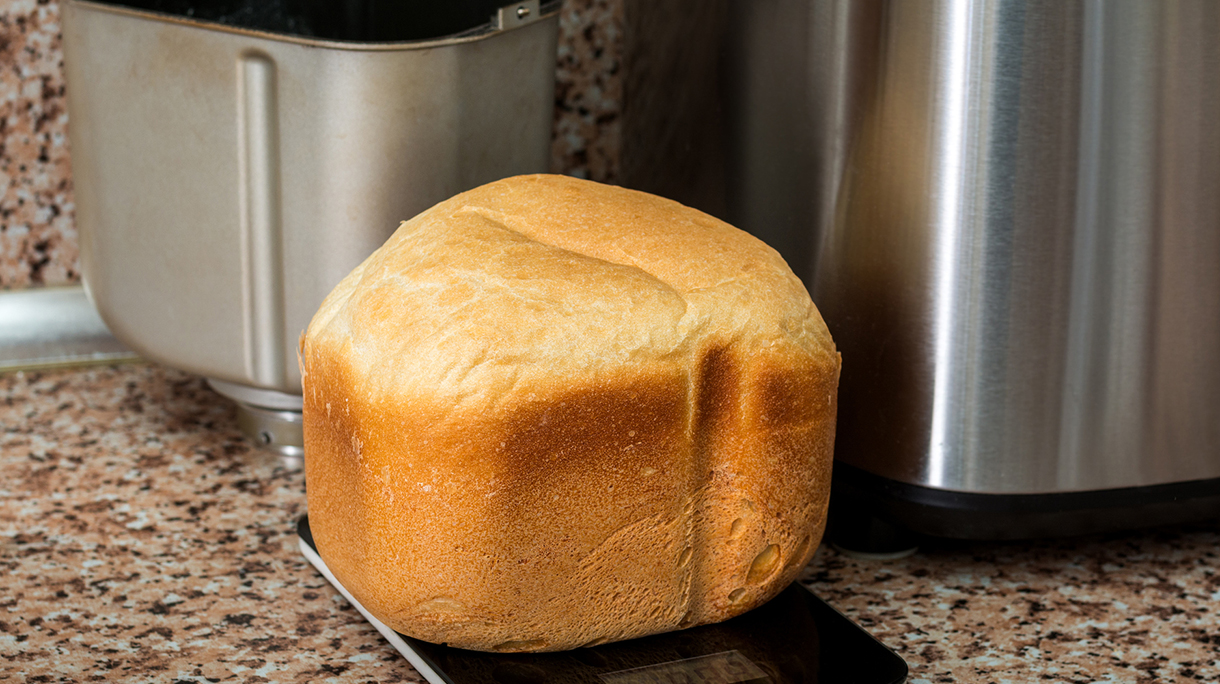 Baking bread in bread maker