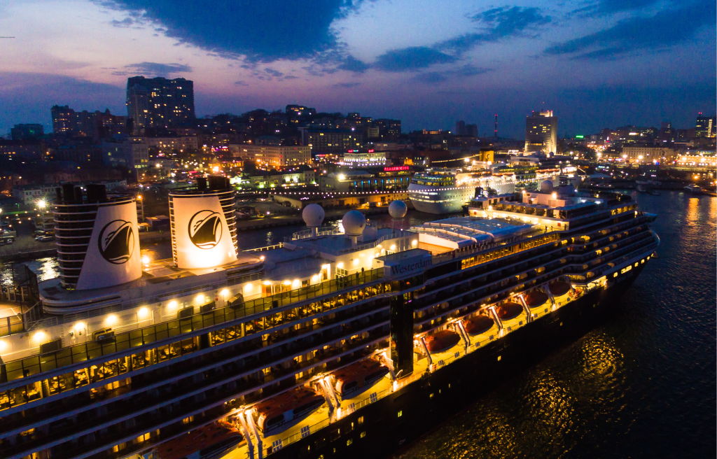 Two cruise ships arrive in Vladivostok, Russia