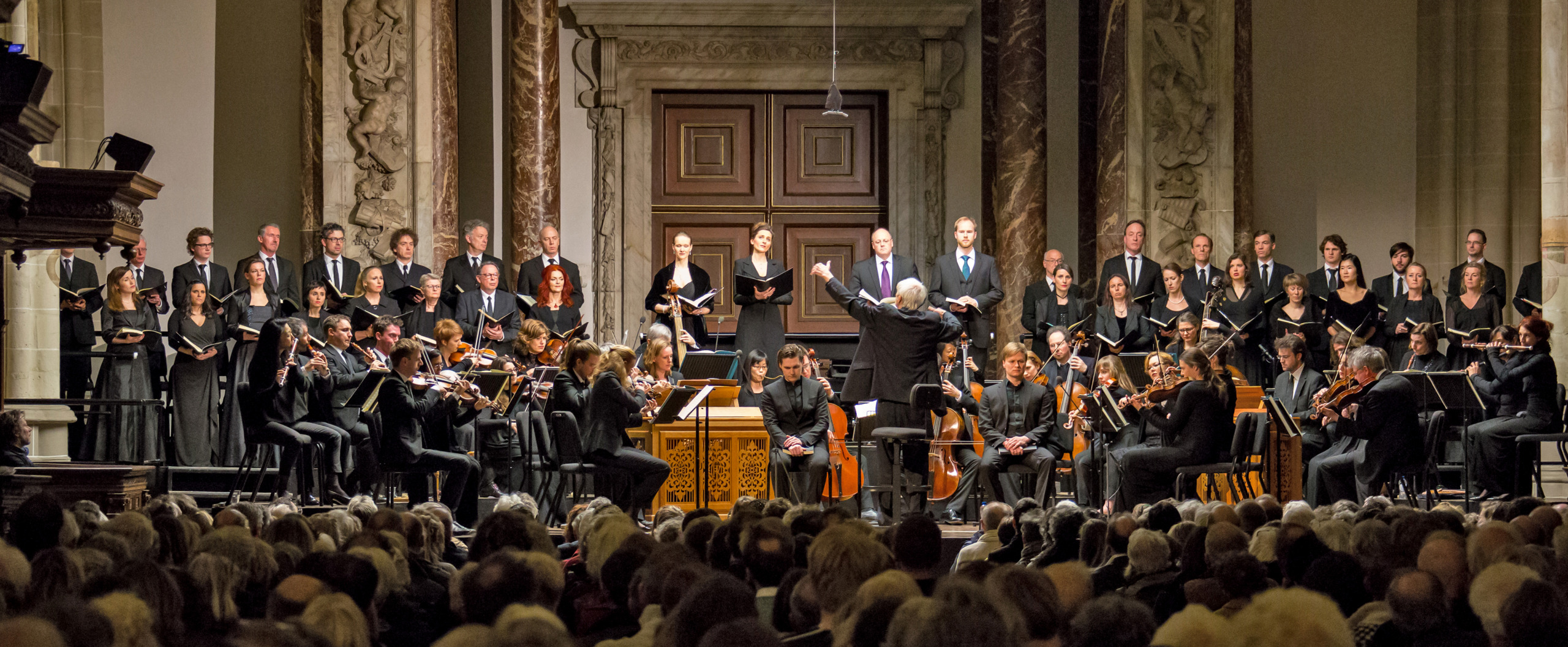 reinbert_de_leuw_in_de_nieuwe_kerk