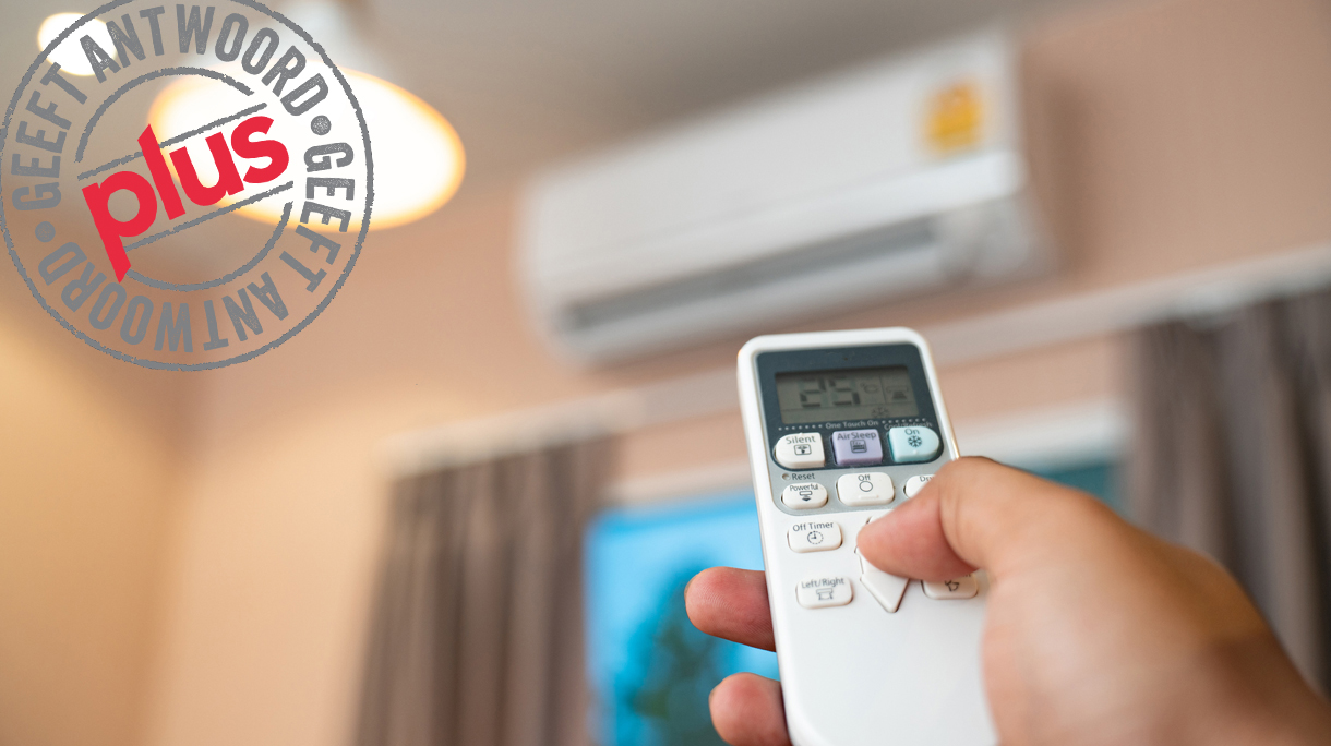 Air conditioner with remote controller