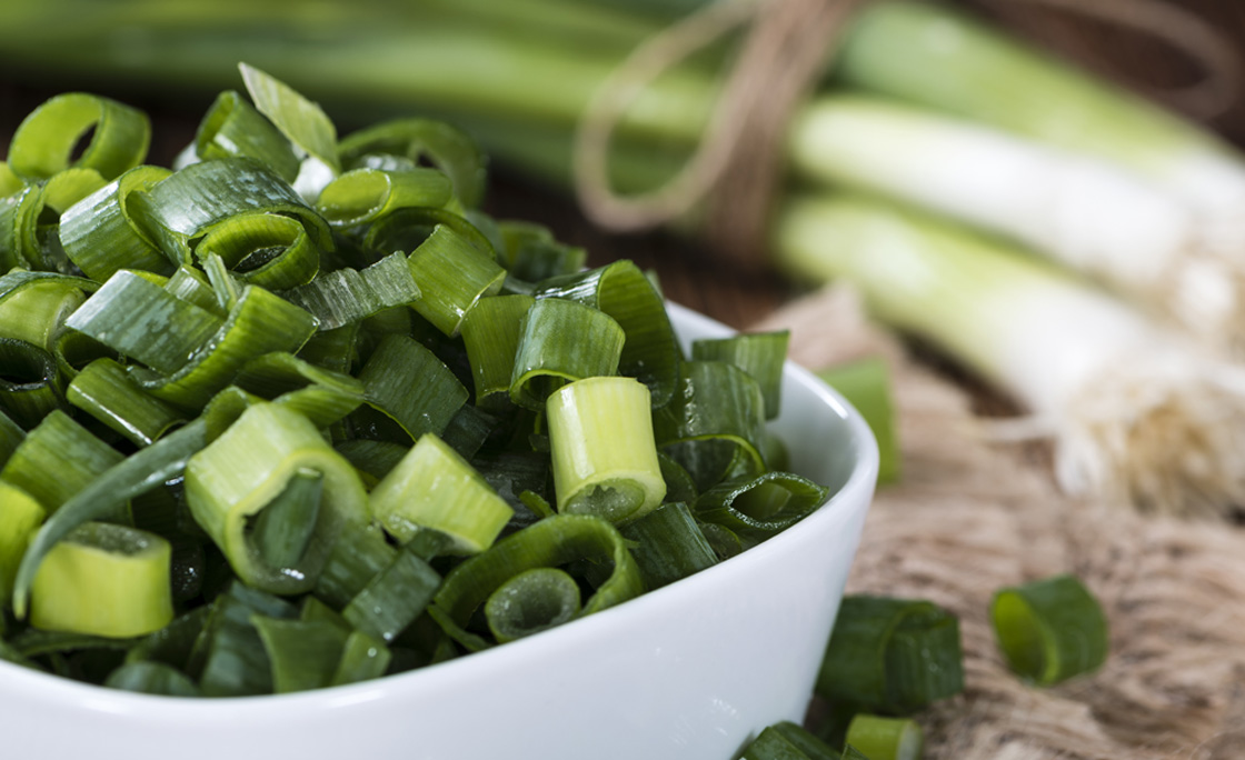 Bowl with sliced Scallions