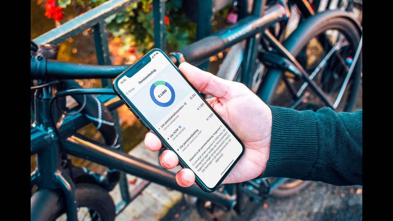 telefoon met pensioenchecker app