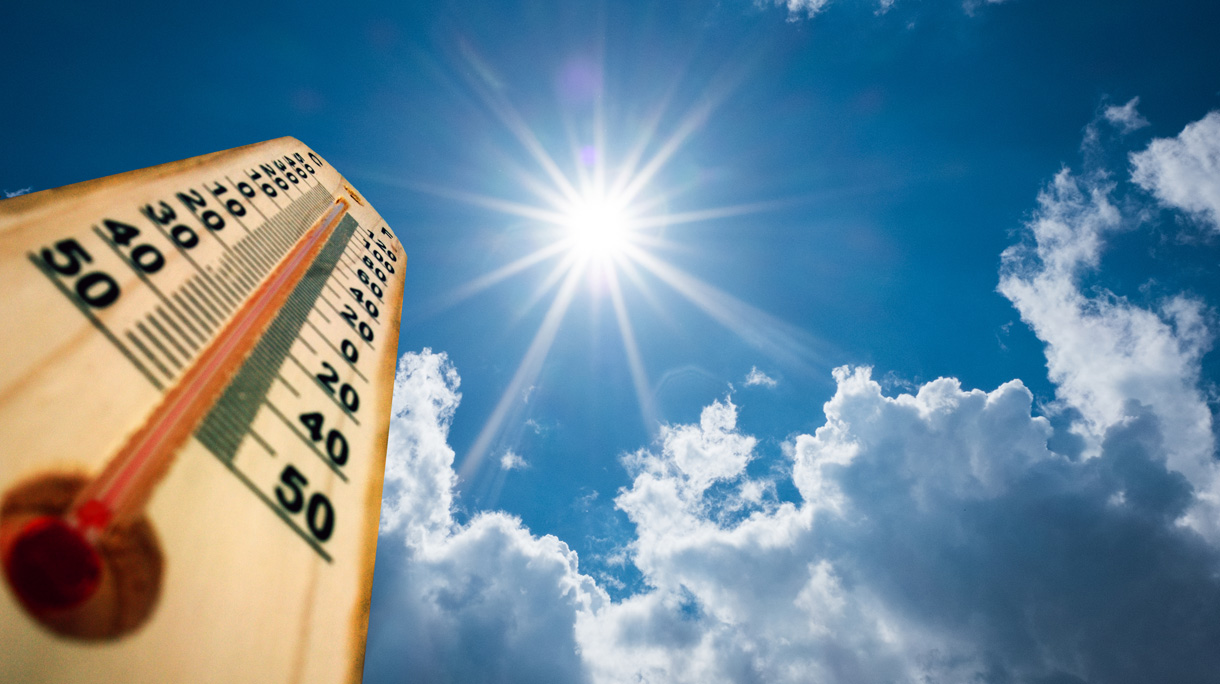 Thermometer Sun high Degres. Hot summer day. High Summer temperatures