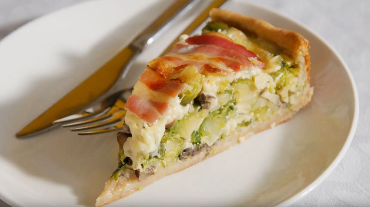 spruitjestaart met bacon