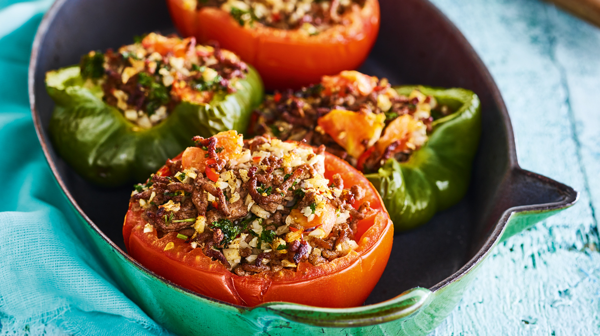 gevulde tomaten en parika's