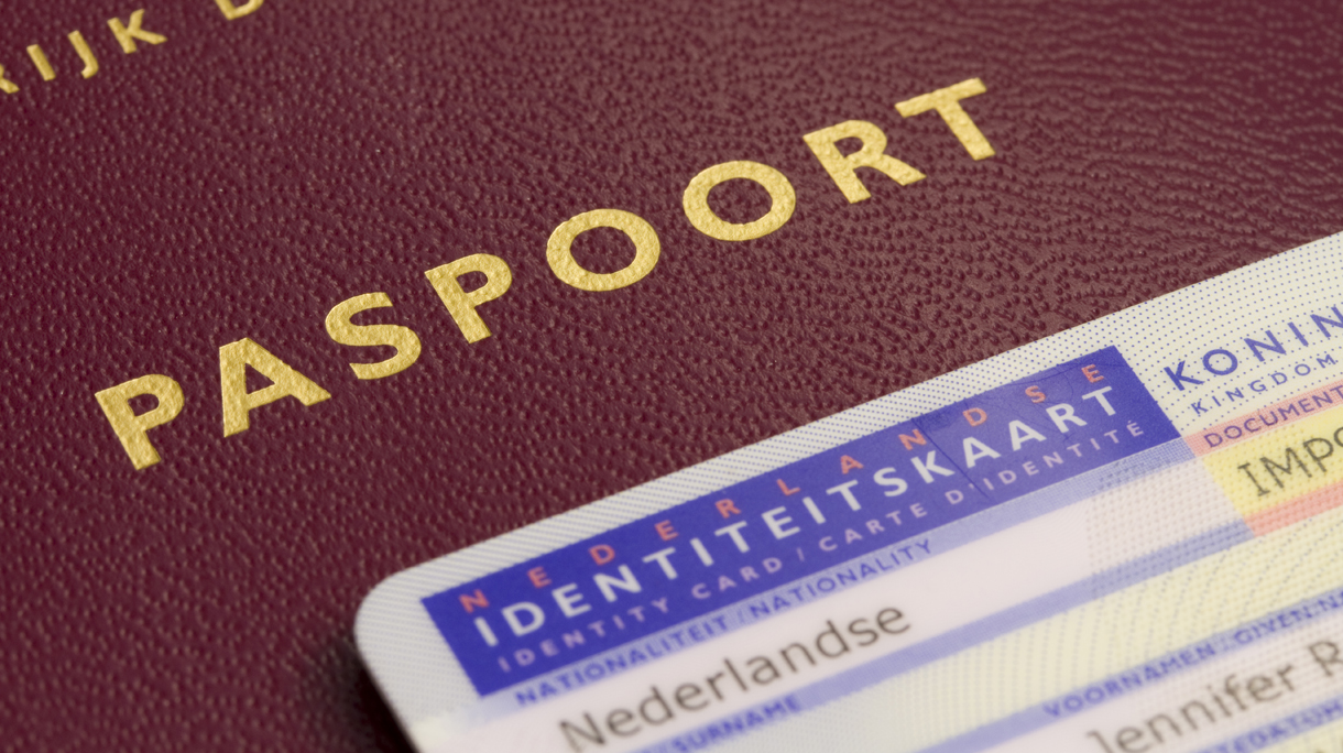 Dutch passport and ID card