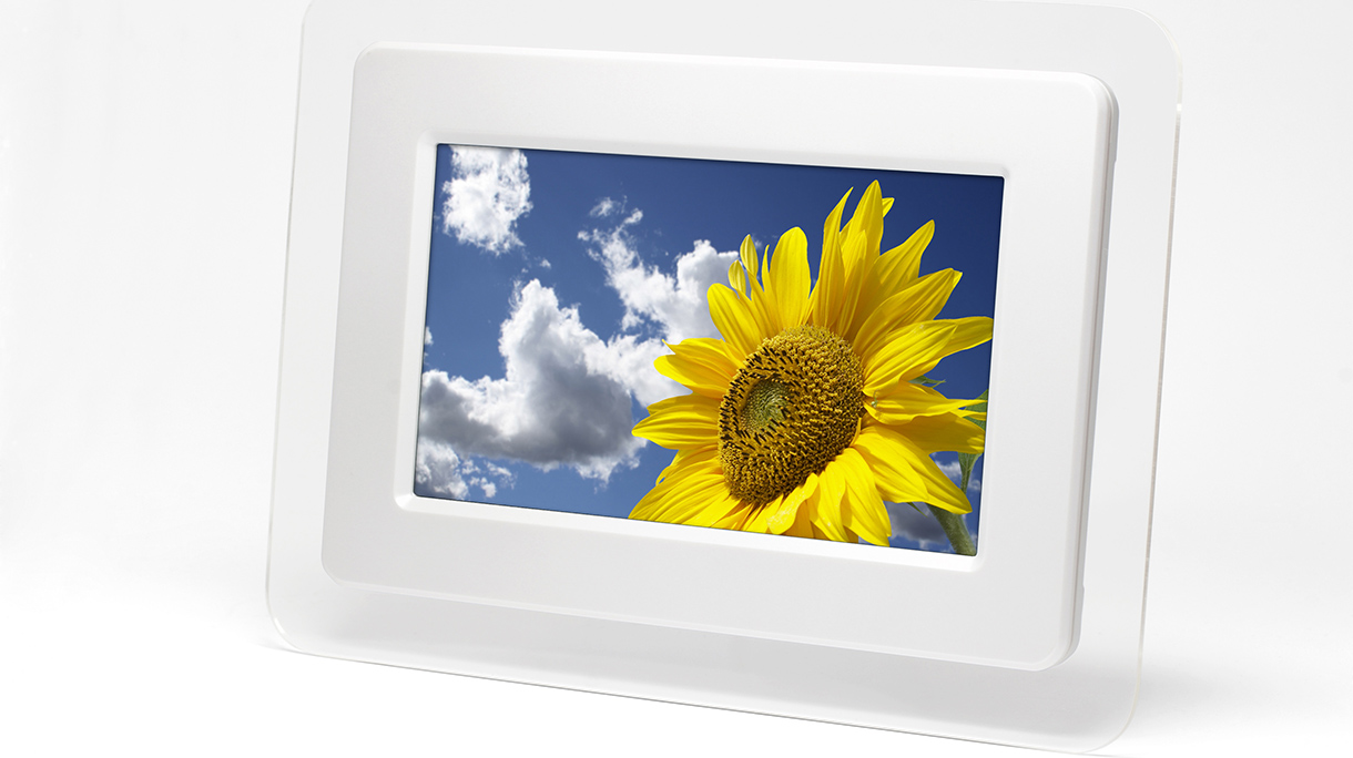 Digital Picture Frame (clipping path), isolated on white background