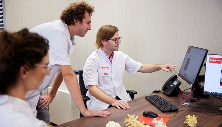 Artsen overleggen