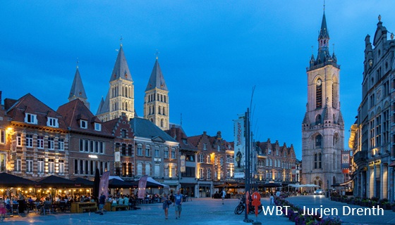 Photography Jurjen Drenth - Ambiance nocturne de la Grand-Place de Tournai