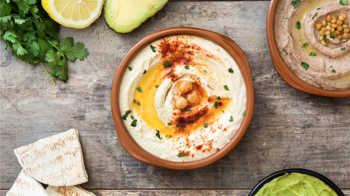 different-hummus-bowls-picture-id855011290
