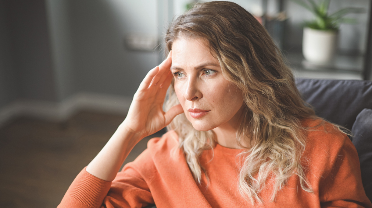 vrouw met hoofdpijn