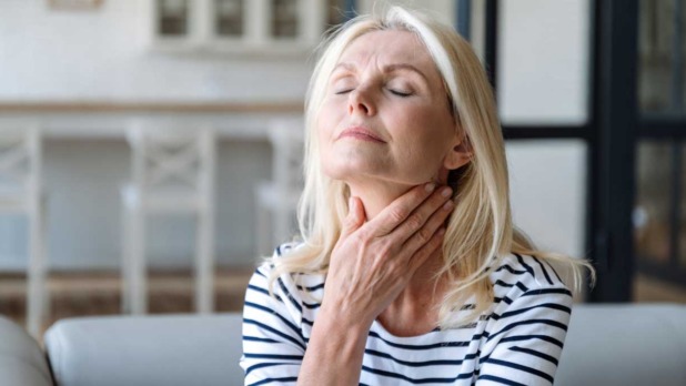 vrouw met schildklierklachten