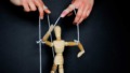 Man met puppet