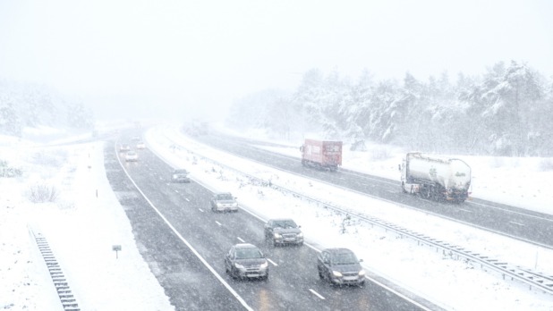 code oranje rood bij sneeuw en gladheid