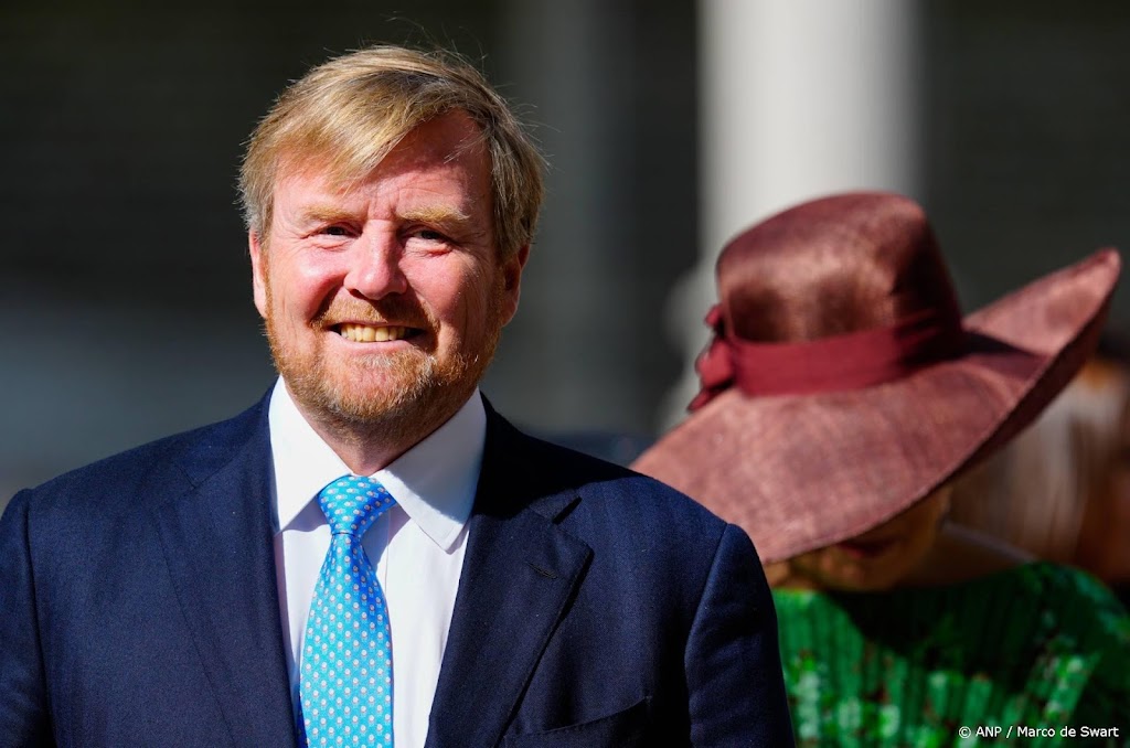 Koning en Beatrix naar uitreiking Four Freedoms