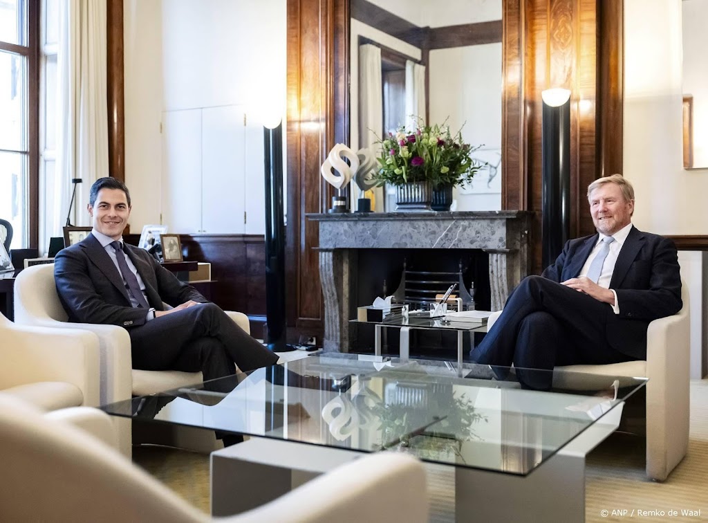 Koning ontvangt premier Jetten voor eerste wekelijkse gesprek