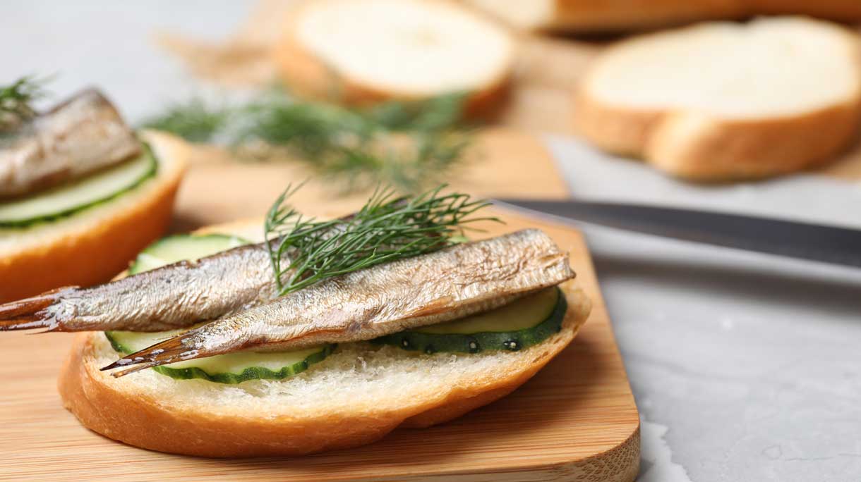 Vis op brood