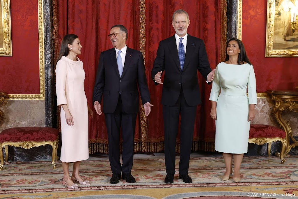 Felipe en Letizia ontvangen Portugese president Seguro