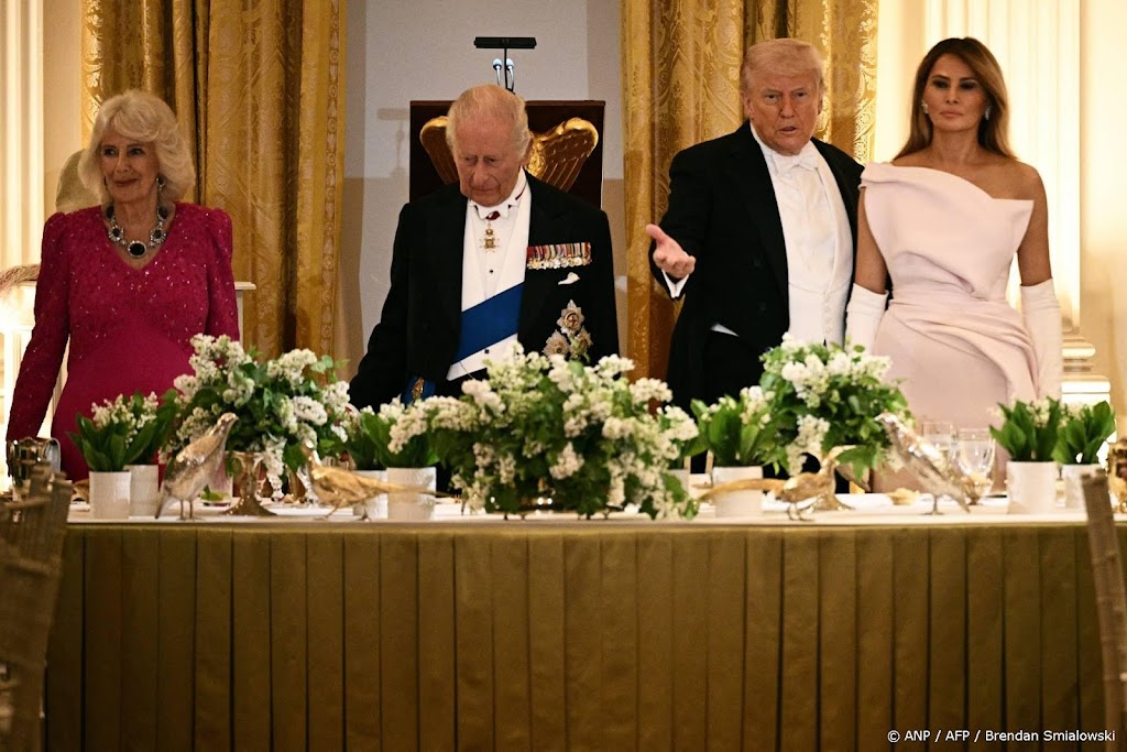 Zeetong en chardonnay voor Charles en Camilla in het Witte Huis