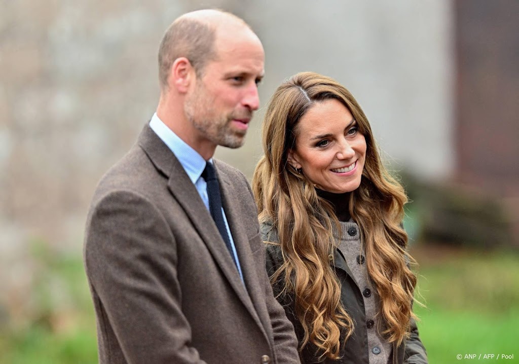 Verrassingsbezoek William en Catherine aan goed doel trouwfonds