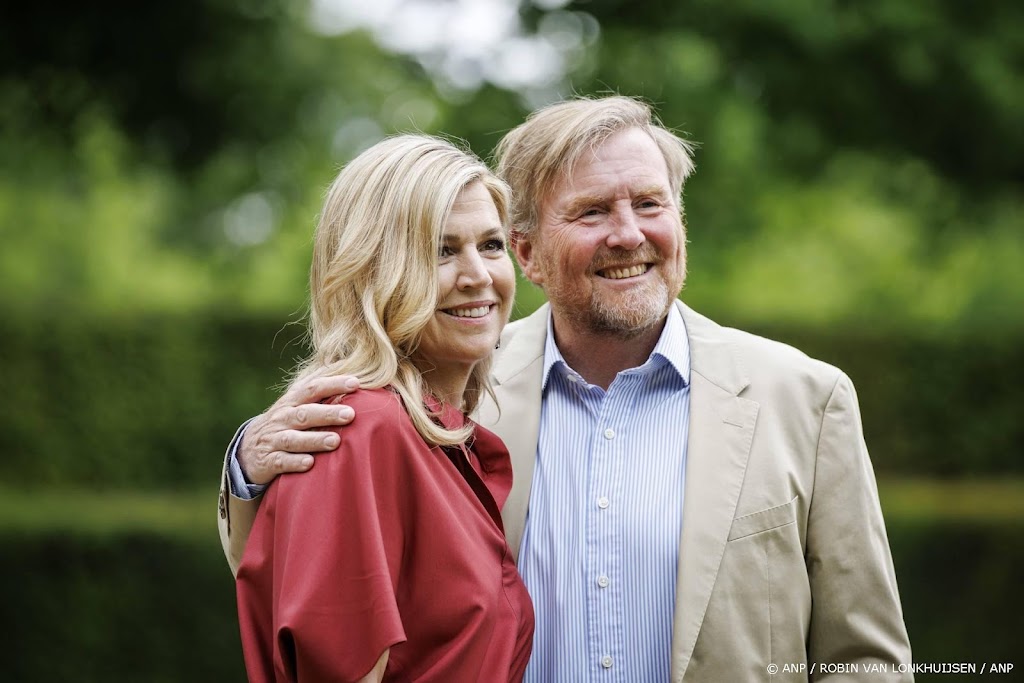 Koning wil koloniaal verleden 'met open vizier' benaderen