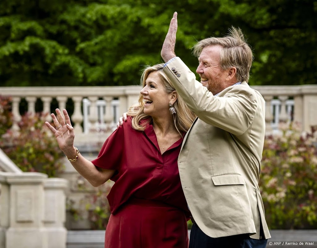 Prinsessen kennen 'iconische beelden' van huwelijk ouders