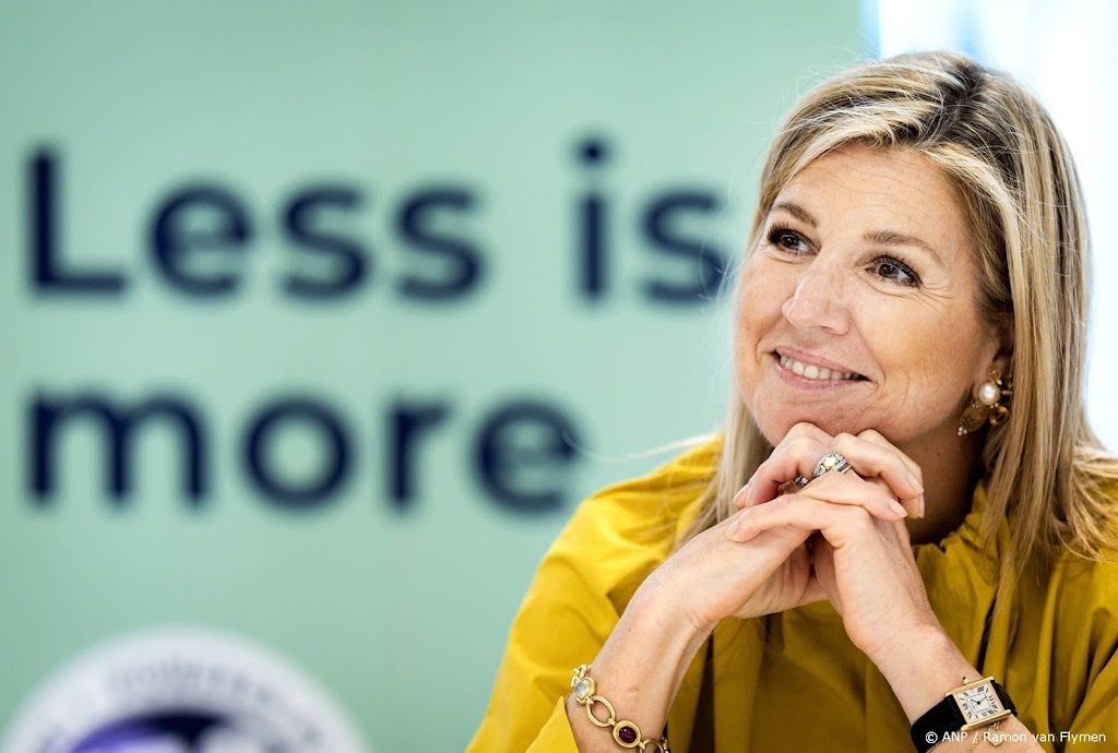 Máxima woont in Parijs bijeenkomst over betaalbaar verzekeren bij