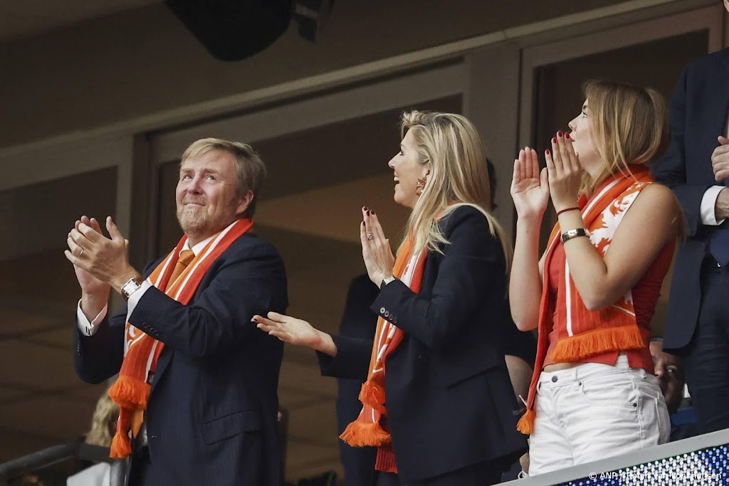Koning grapt: tijdens WK-wedstrijd naar defibrillator gezocht
