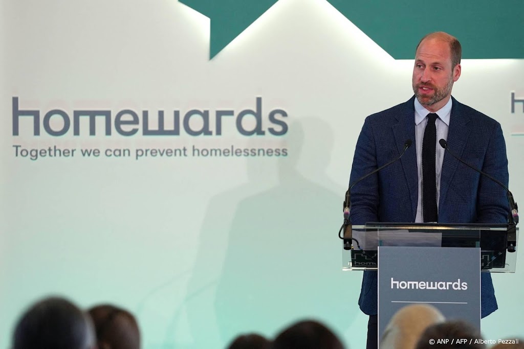 Prins William staat stil bij 3-jarig bestaan Homewards