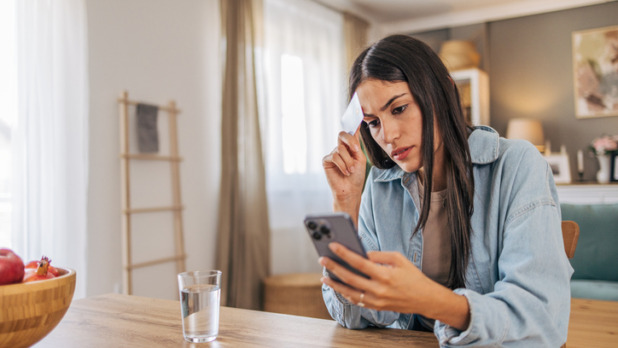 Vrouw met smartphone